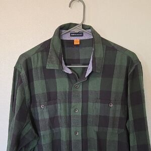 Tailor Vintage | Luxe Performance Green Plaid Flannel Shirt Size Large